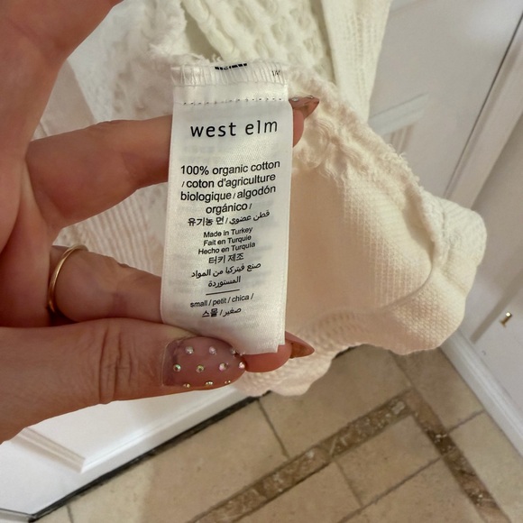 West Elm Robe | Geo Waffle Organic Cotton - Picture 6 of 10